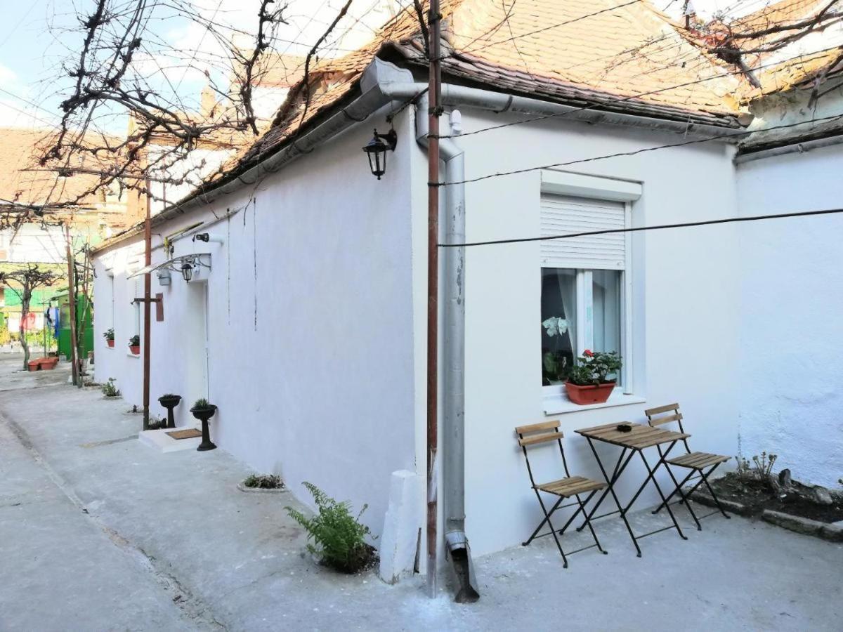 Twins Boutique Korsy Apartment Sibiu Exterior photo